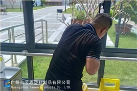 2022.9.20深圳南澳人民医院无障碍扶手安装案例图 (4)